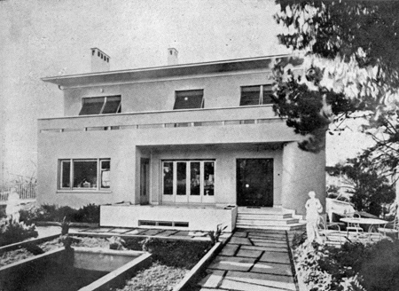 Suadiye'de Bir Villa, 1937